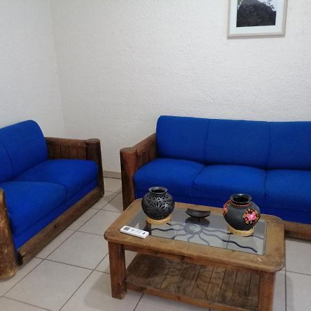 Departamento La Crucecita, Con Aire Acondicionado, Excelente Ubicacion, En Segunda Planta Apartment Santa Cruz Huatulco Luaran gambar